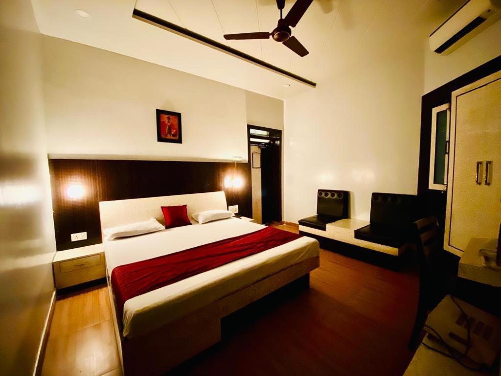 Hotel Prayag Prayagraj Exterior photo