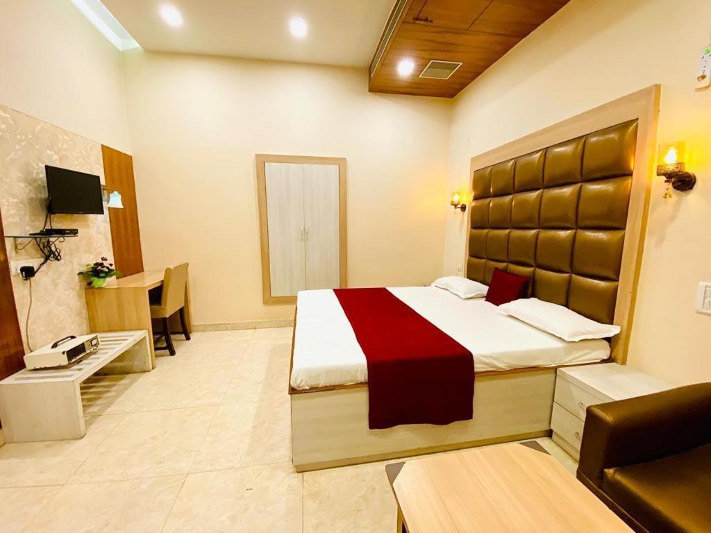 Hotel Prayag Prayagraj Exterior photo