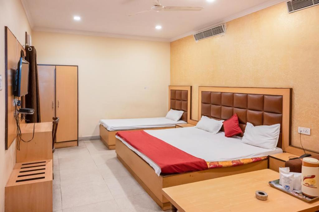 Hotel Prayag Prayagraj Exterior photo